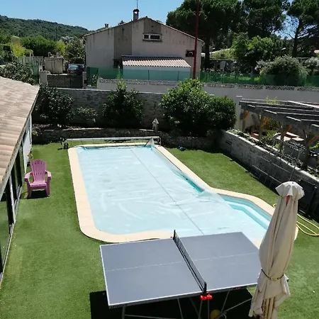 Et D'hôte Entre Tilleul Et Agrumes Vinassan